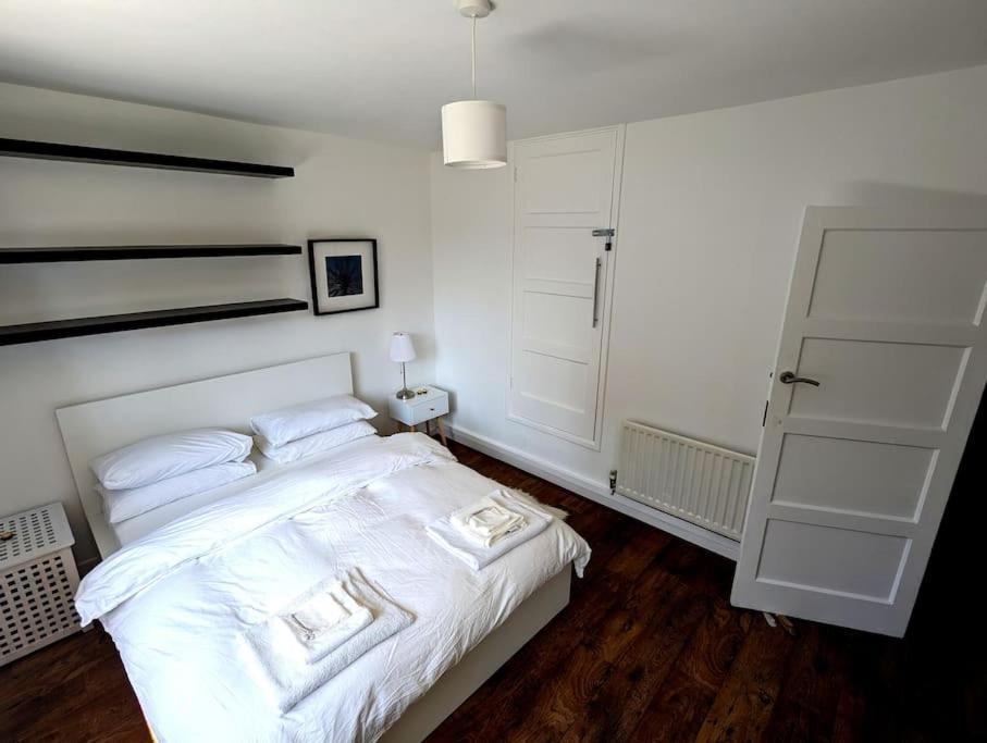 Apartament Charming 2-Bed Garden Flat Londyn Zewnętrze zdjęcie