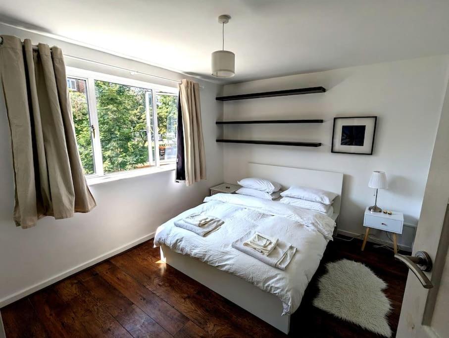 Apartament Charming 2-Bed Garden Flat Londyn Zewnętrze zdjęcie