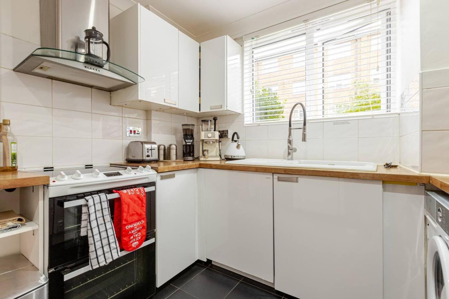 Apartament Charming 2-Bed Garden Flat Londyn Zewnętrze zdjęcie