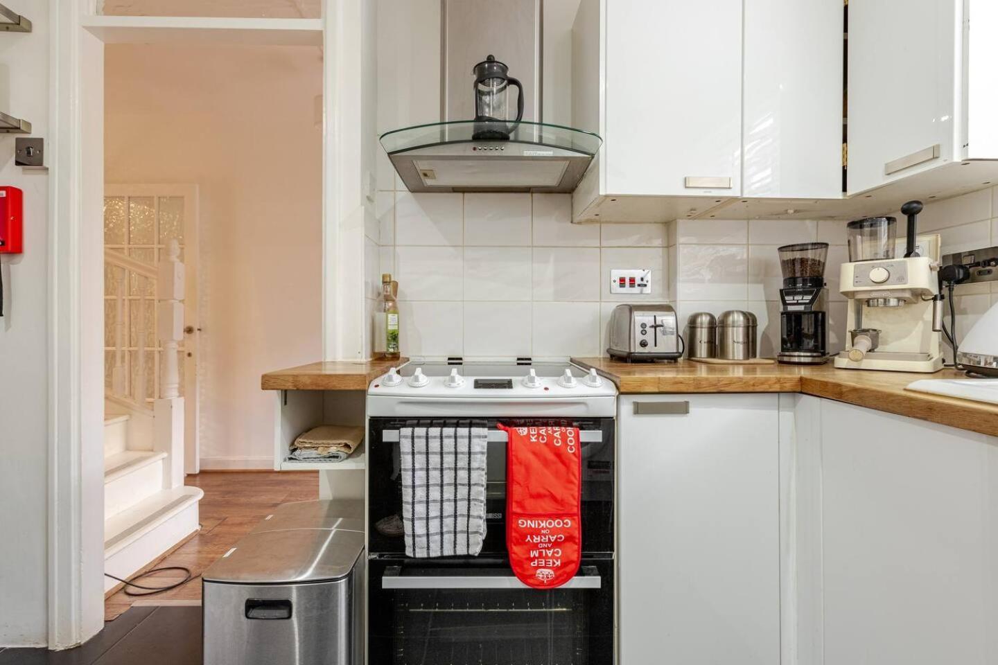 Apartament Charming 2-Bed Garden Flat Londyn Zewnętrze zdjęcie